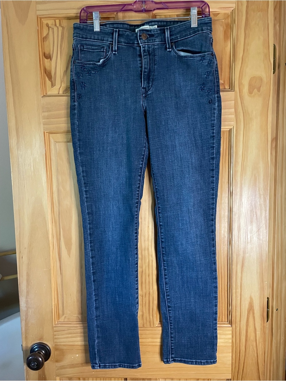 Vintage Levi Skinny Jeans with Embroidered Flowers at Pockets